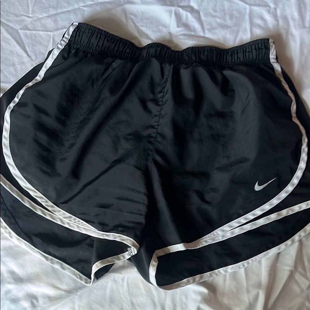 Black Nike shorts